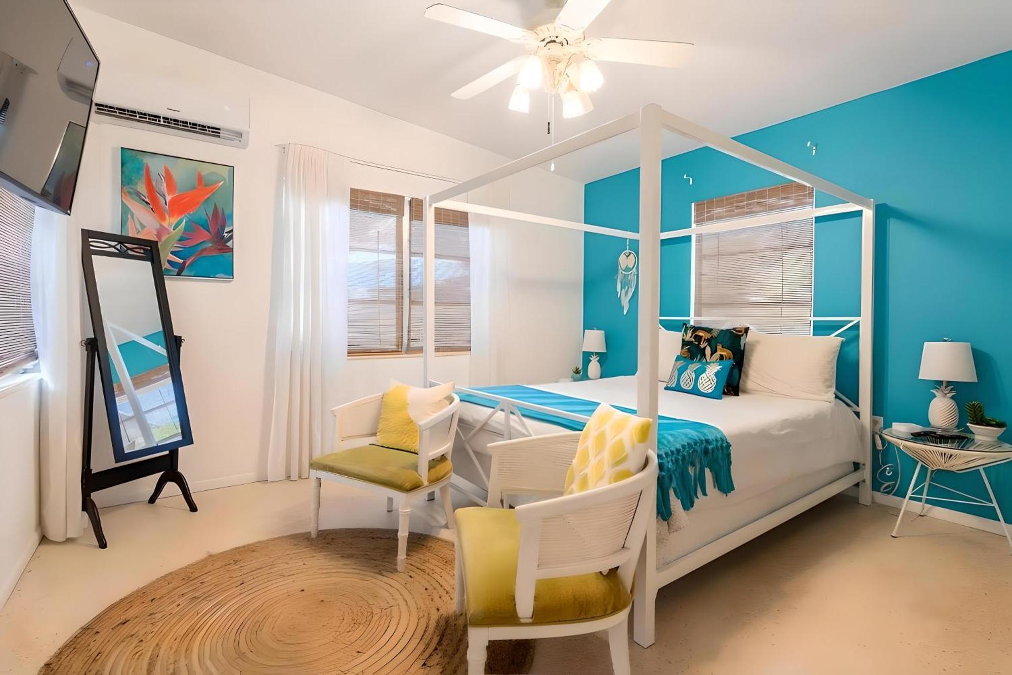Fantastic Island House 1 Mile To The Beach With Heated Pool Sarasota Bagian luar foto