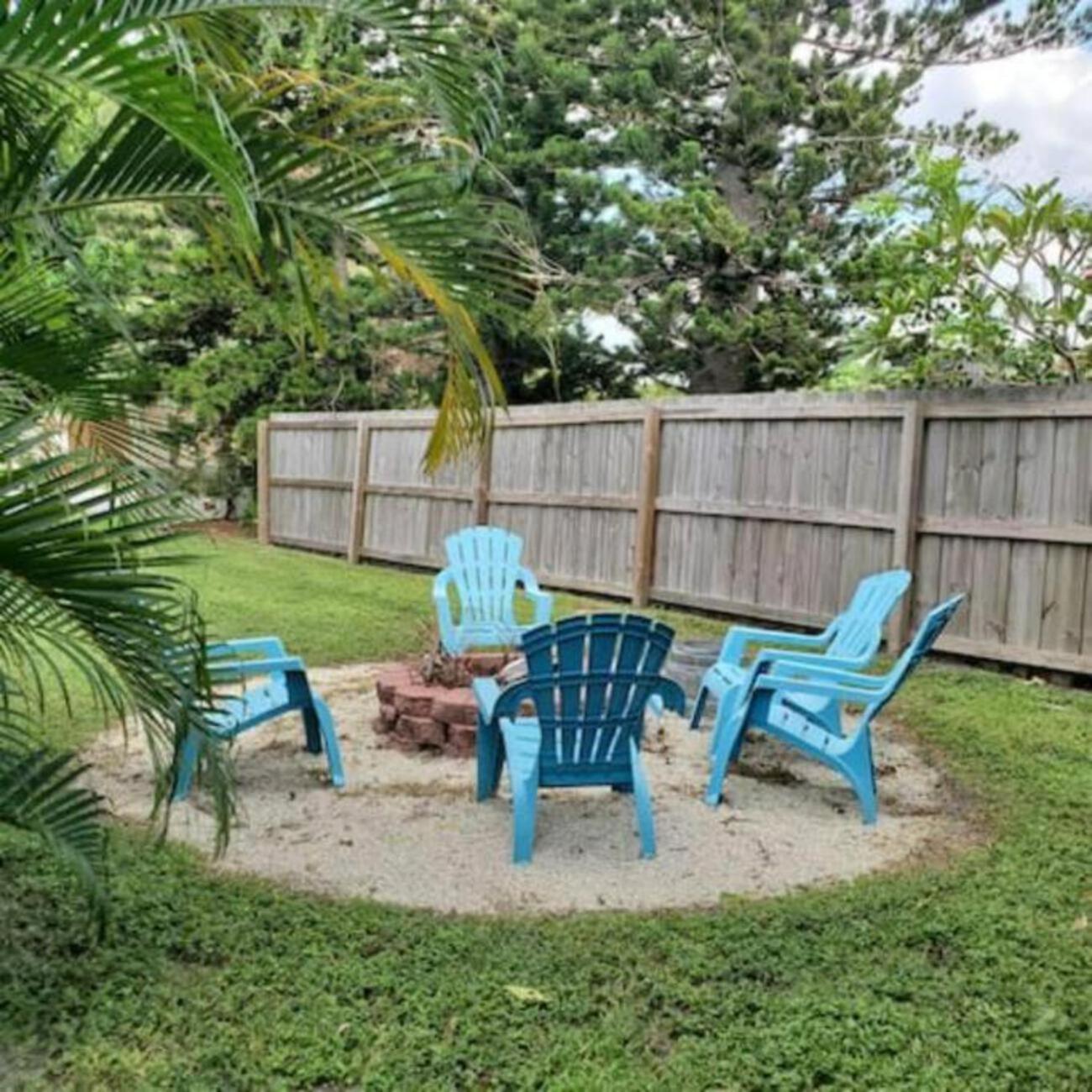 Fantastic Island House 1 Mile To The Beach With Heated Pool Sarasota Bagian luar foto