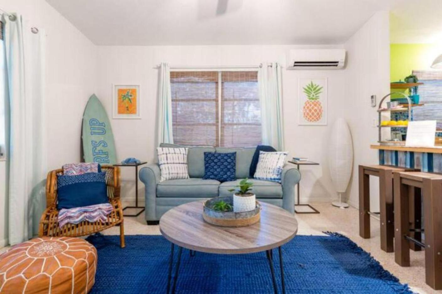 Fantastic Island House 1 Mile To The Beach With Heated Pool Sarasota Ruang foto